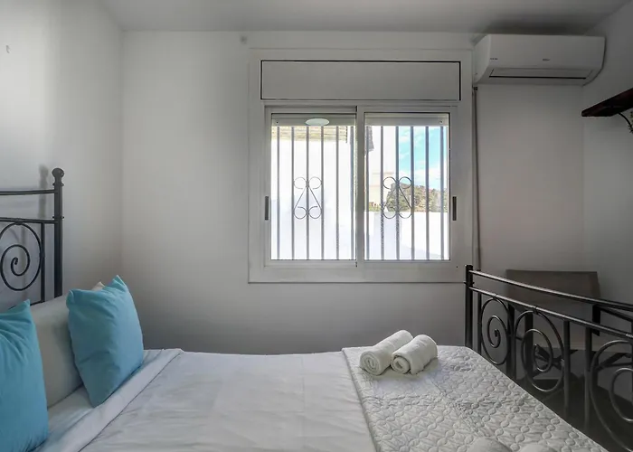 Zen By Hello Homes ヴィラ シッチェス